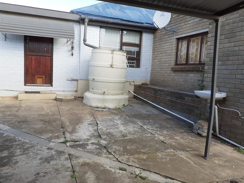 2 Bedroom Property for Sale in Albertinia Western Cape